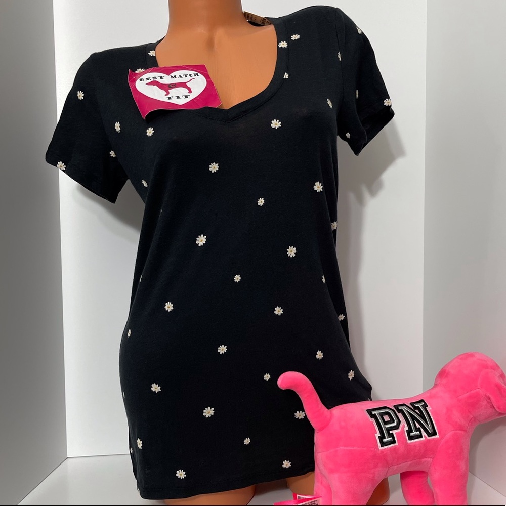 Victoria’s Secret PINK S 100% Cotton Logo T-shirt V-neck